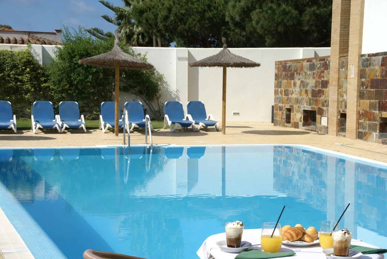 Marisma Sancti Petri Hotel 3*